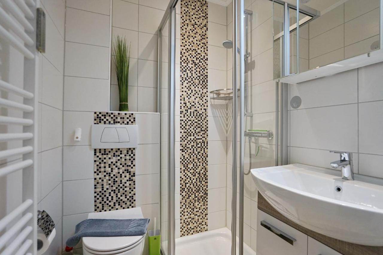 Seemeile 2 18 Seestern Busum Exterior photo